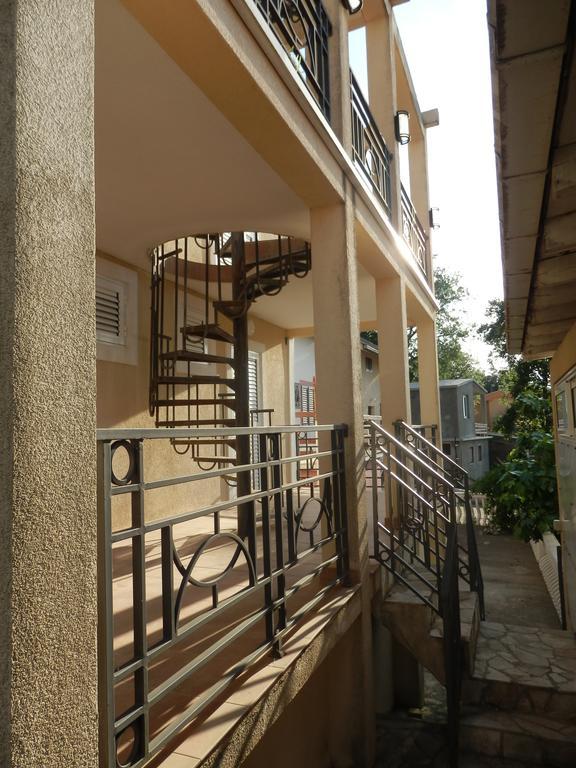 אוטייהא Apartments Esperanza מראה חיצוני תמונה